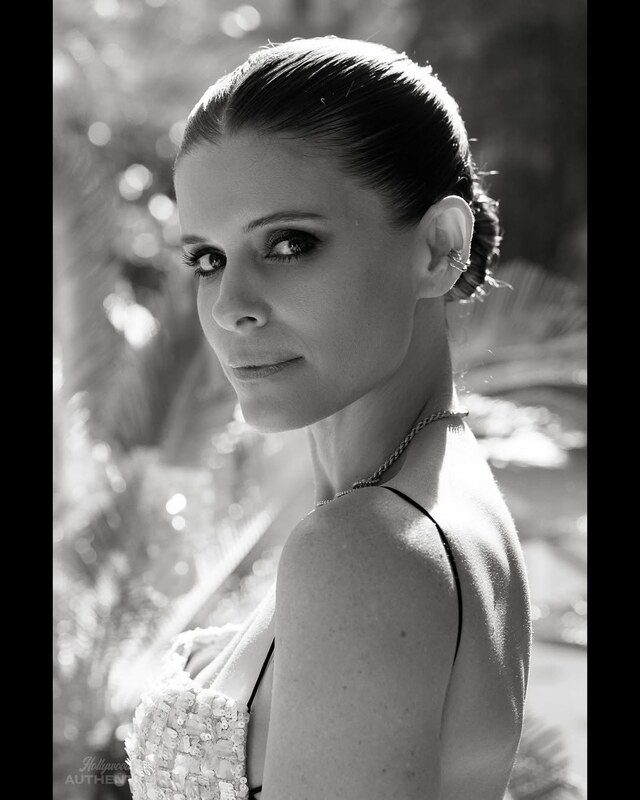 Kate Mara hands