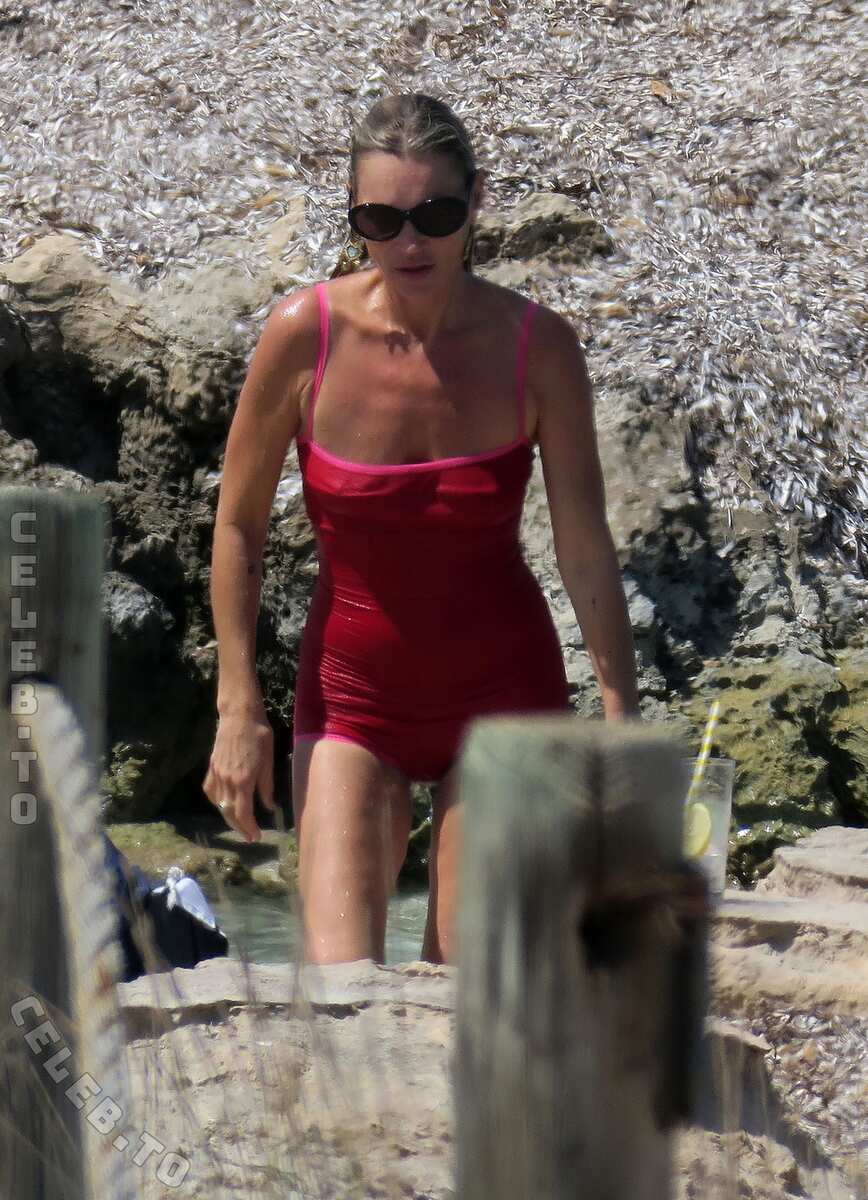 Kate Moss butts
