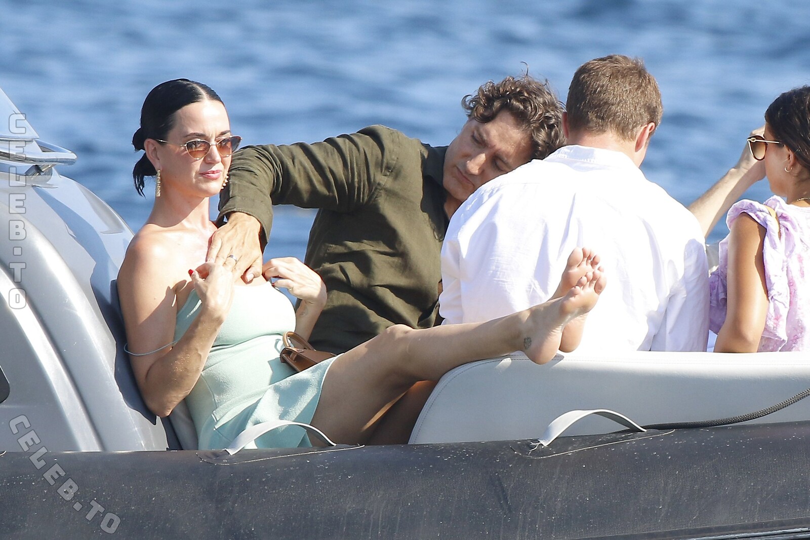 Katy Perry butts