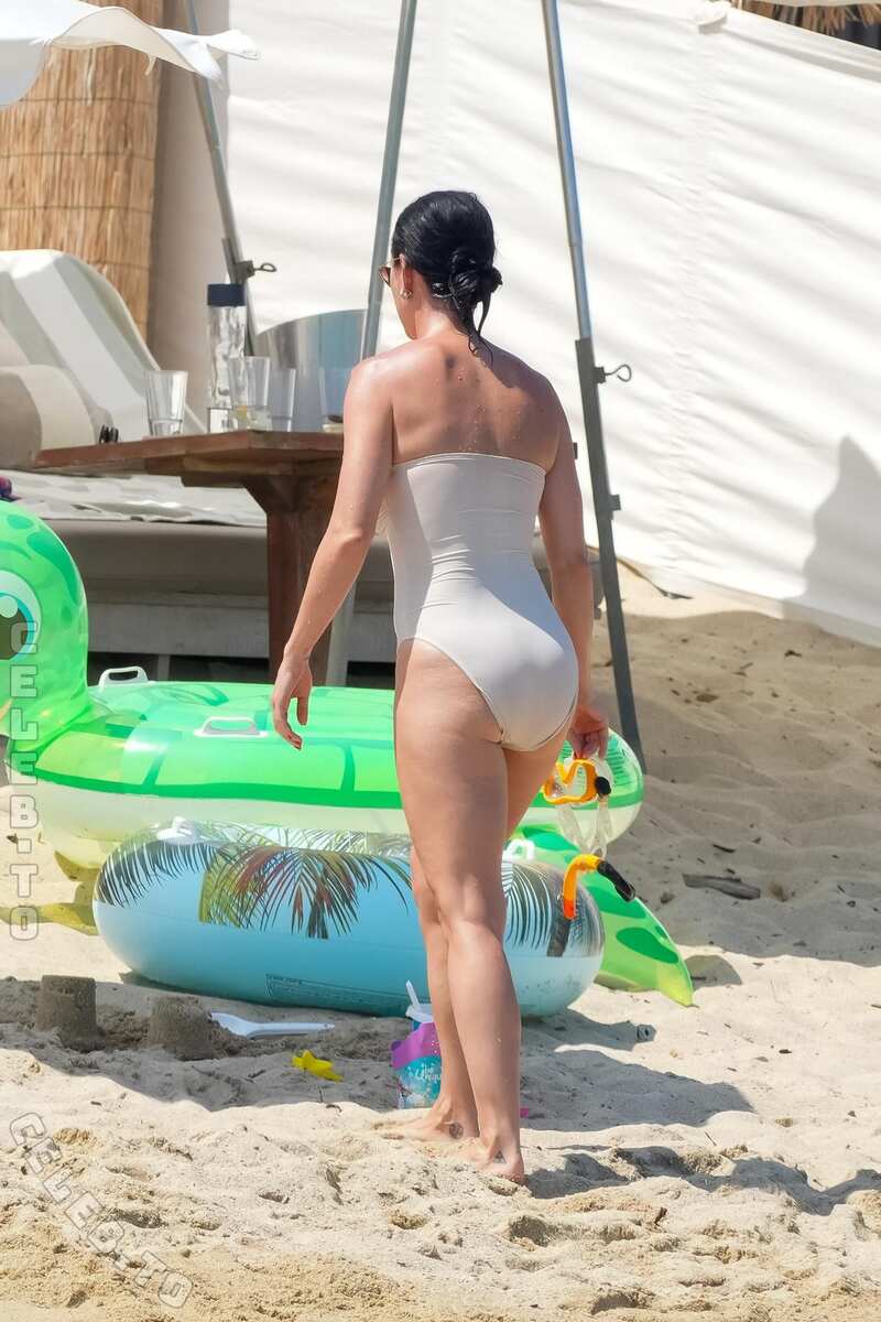 Katy Perry Tits And Ass "Women's World" Remix In 4K