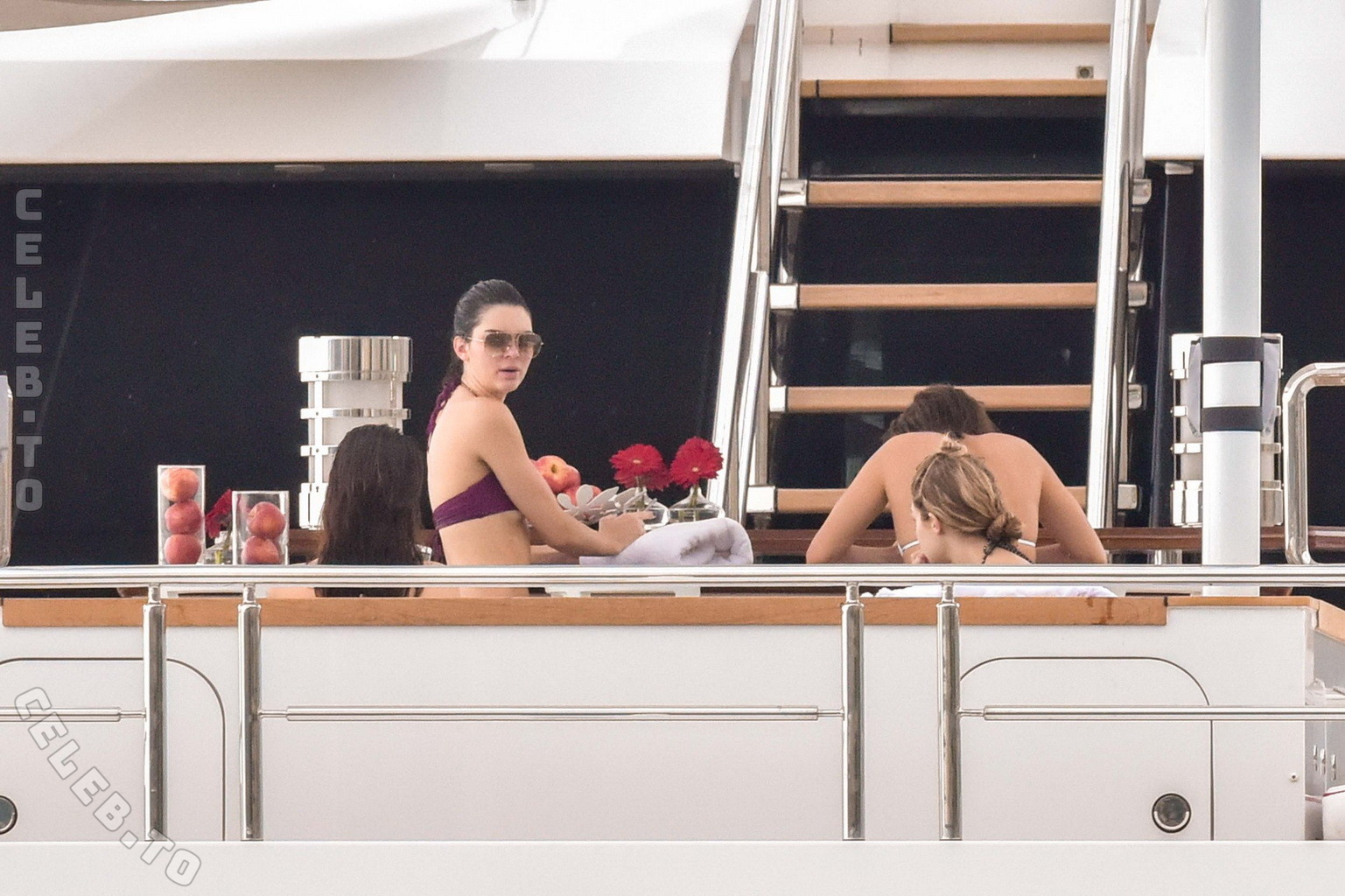 Kendall Jenner hands