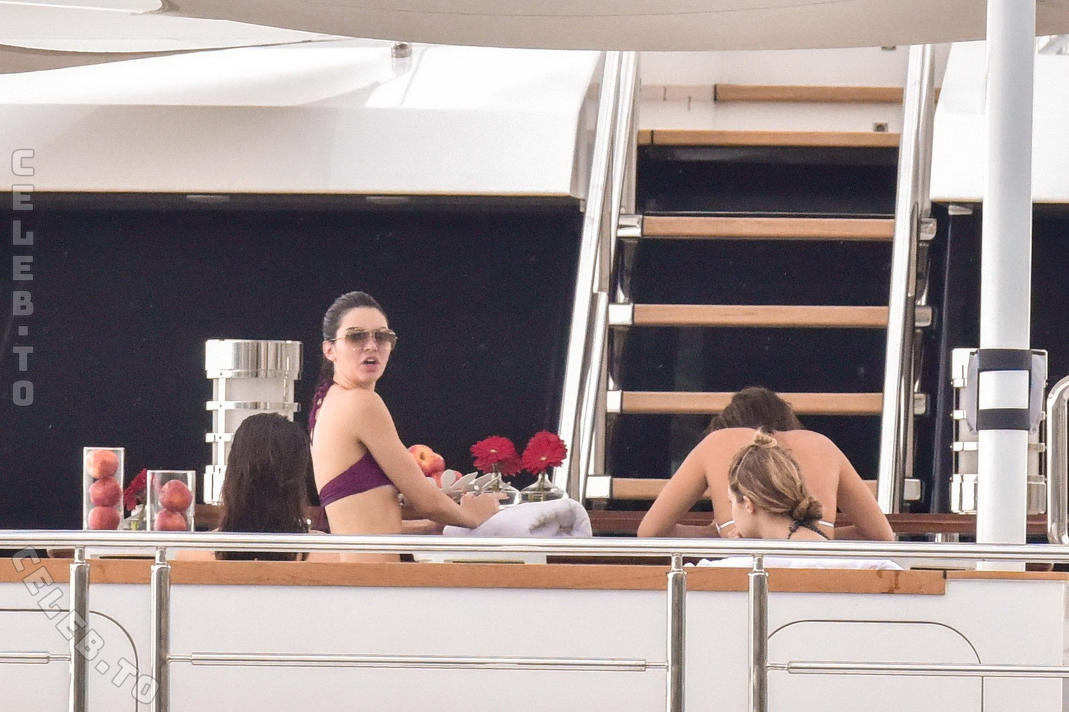 Kendall Jenner hands