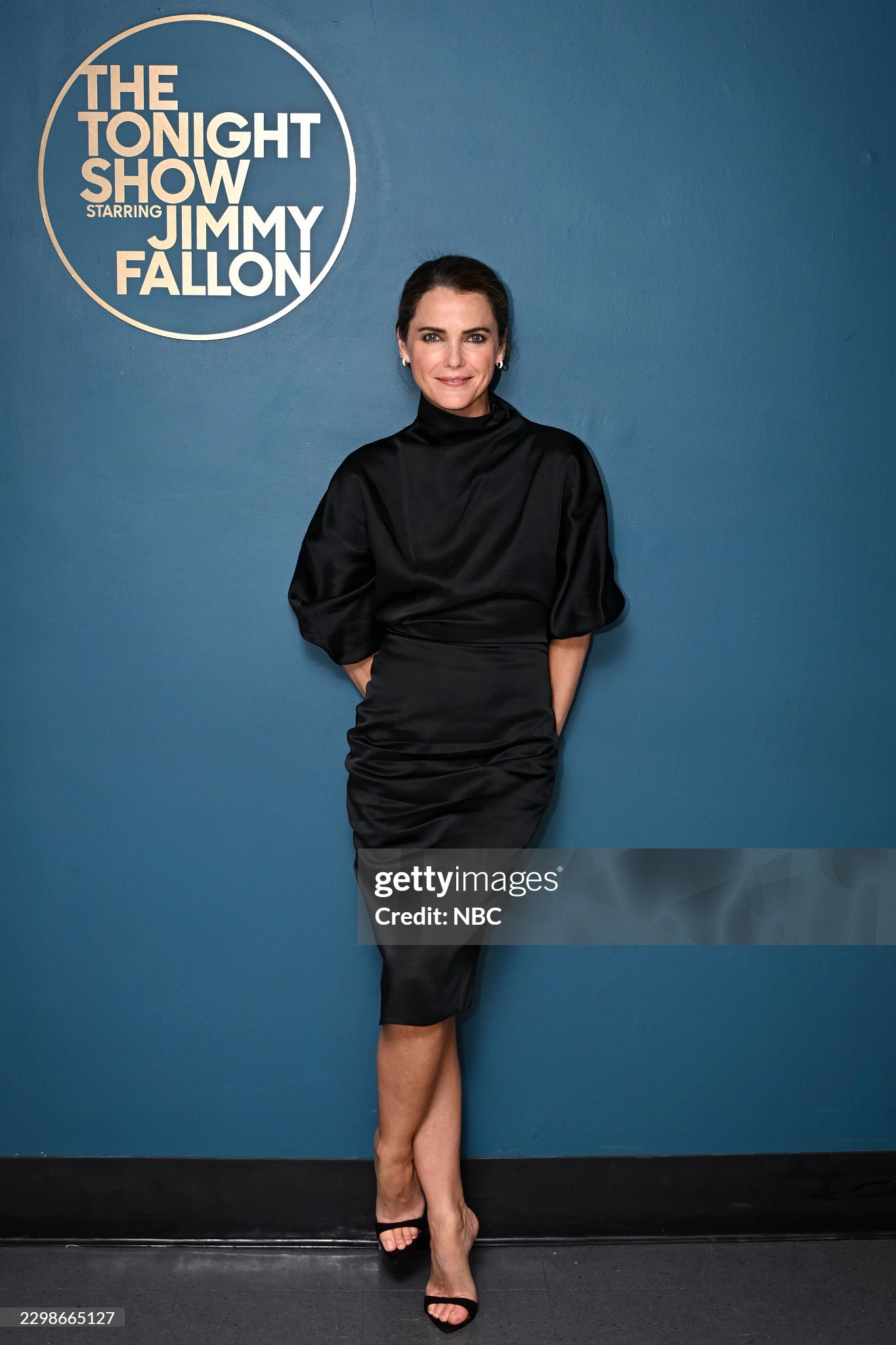 Keri Russell hands