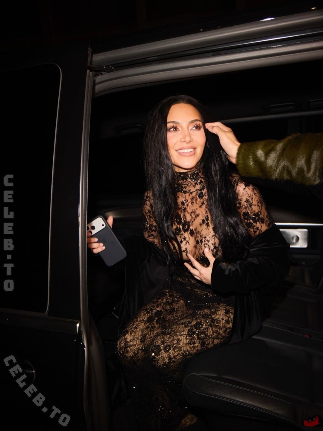 Kim Kardashian butts