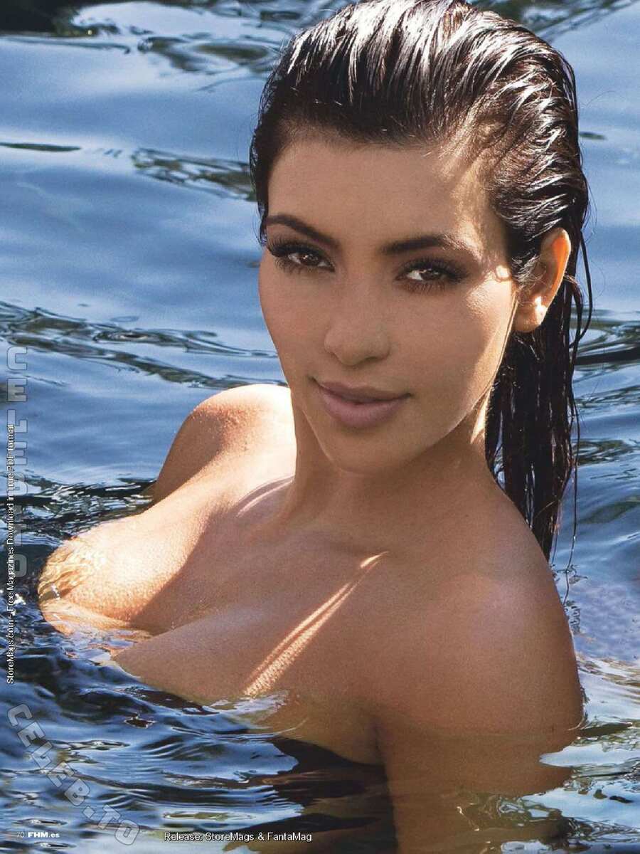 Kim Kardashian butts