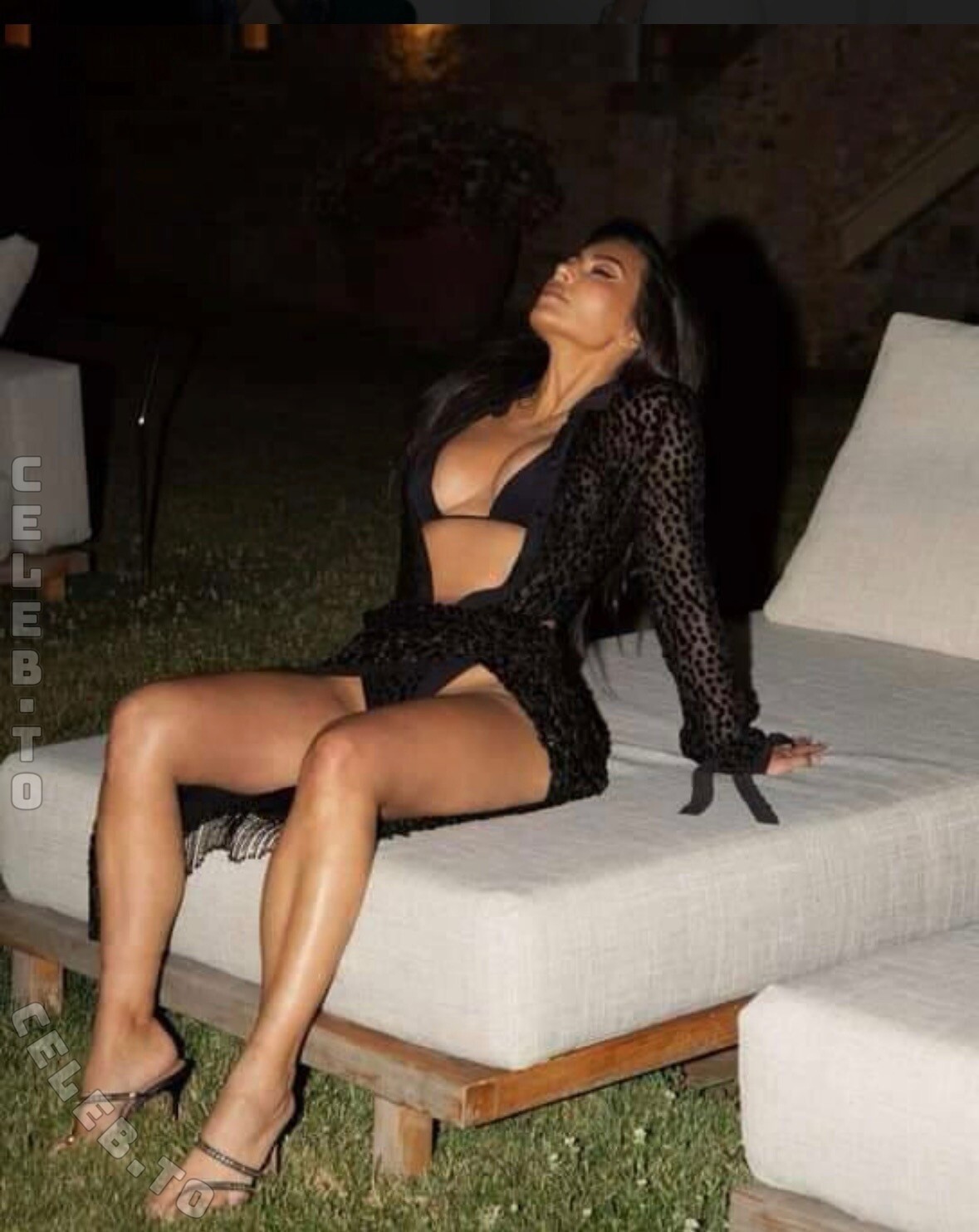 Kim Kardashian nude leaked photos