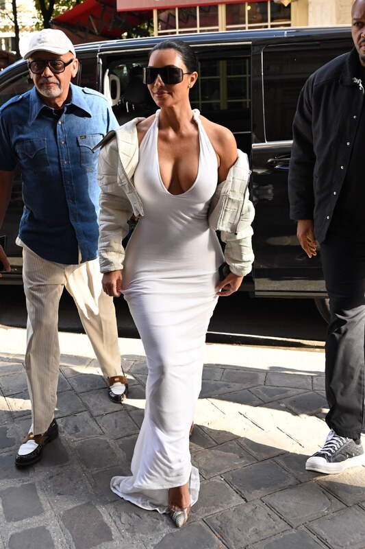 Kim Kardashian Hot (3 New Pictures)