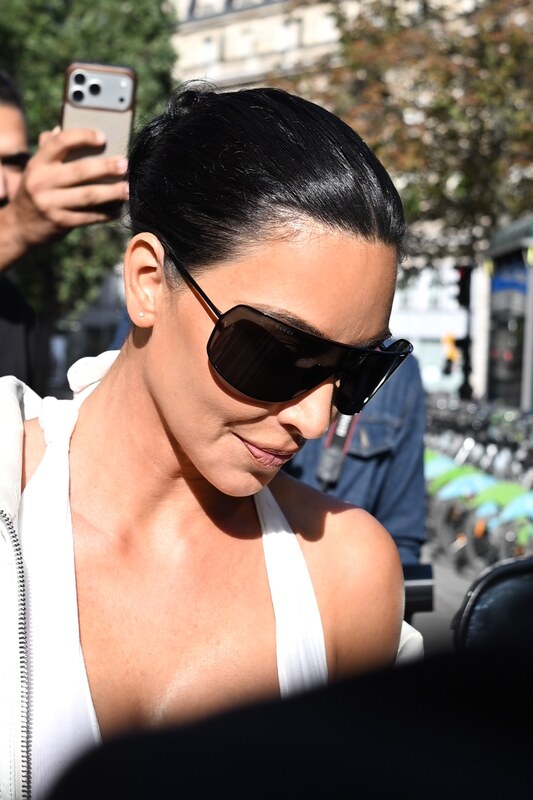 Kim Kardashian Hot (3 New Pictures)