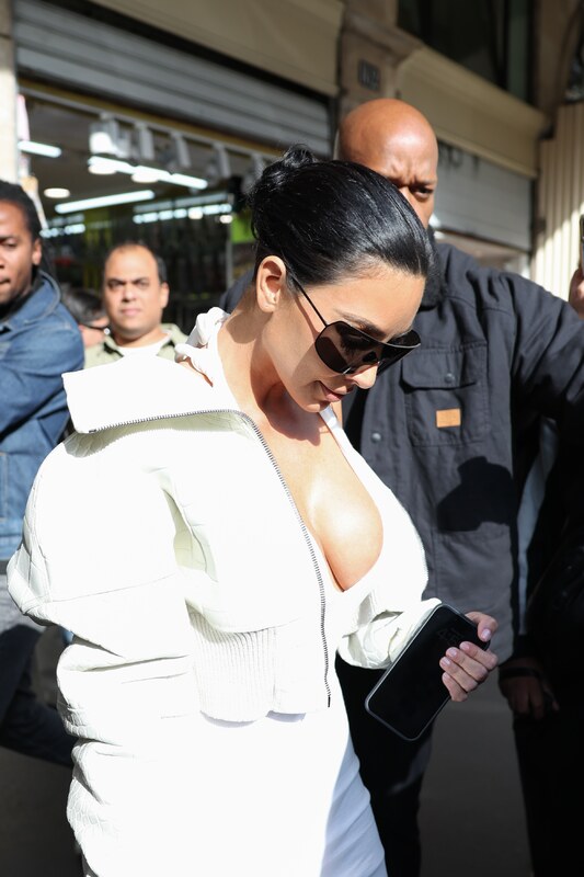 Kim Kardashian Hot (3 New Pictures)