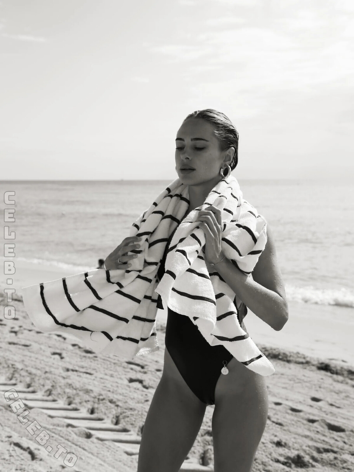Kimberley Garner / KimberleyLondon / kimberleygarner Nude Leaks OnlyFans  - Leaked Models