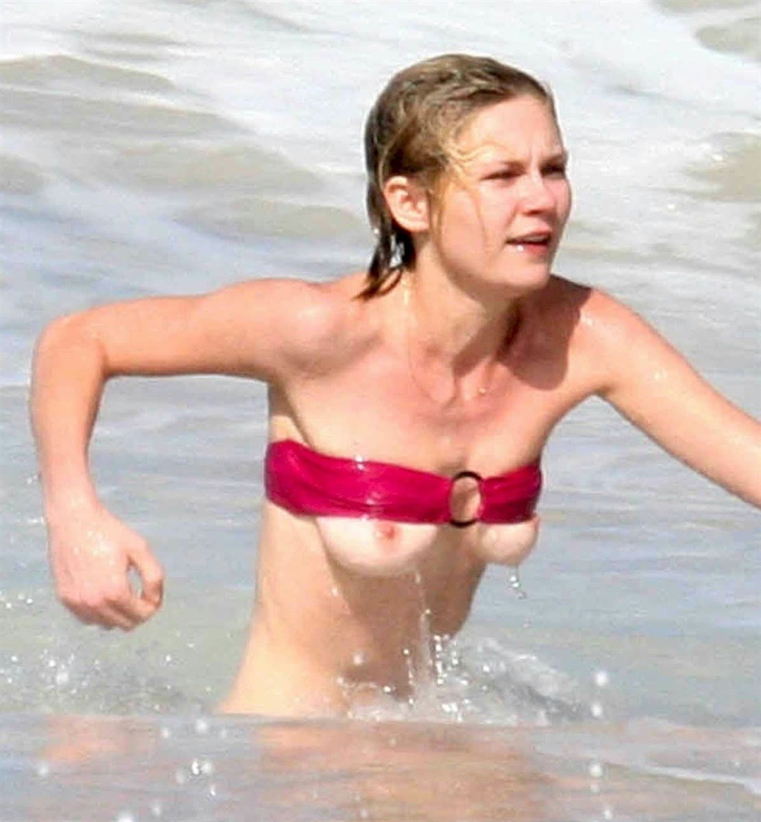 Kirsten Dunst butts