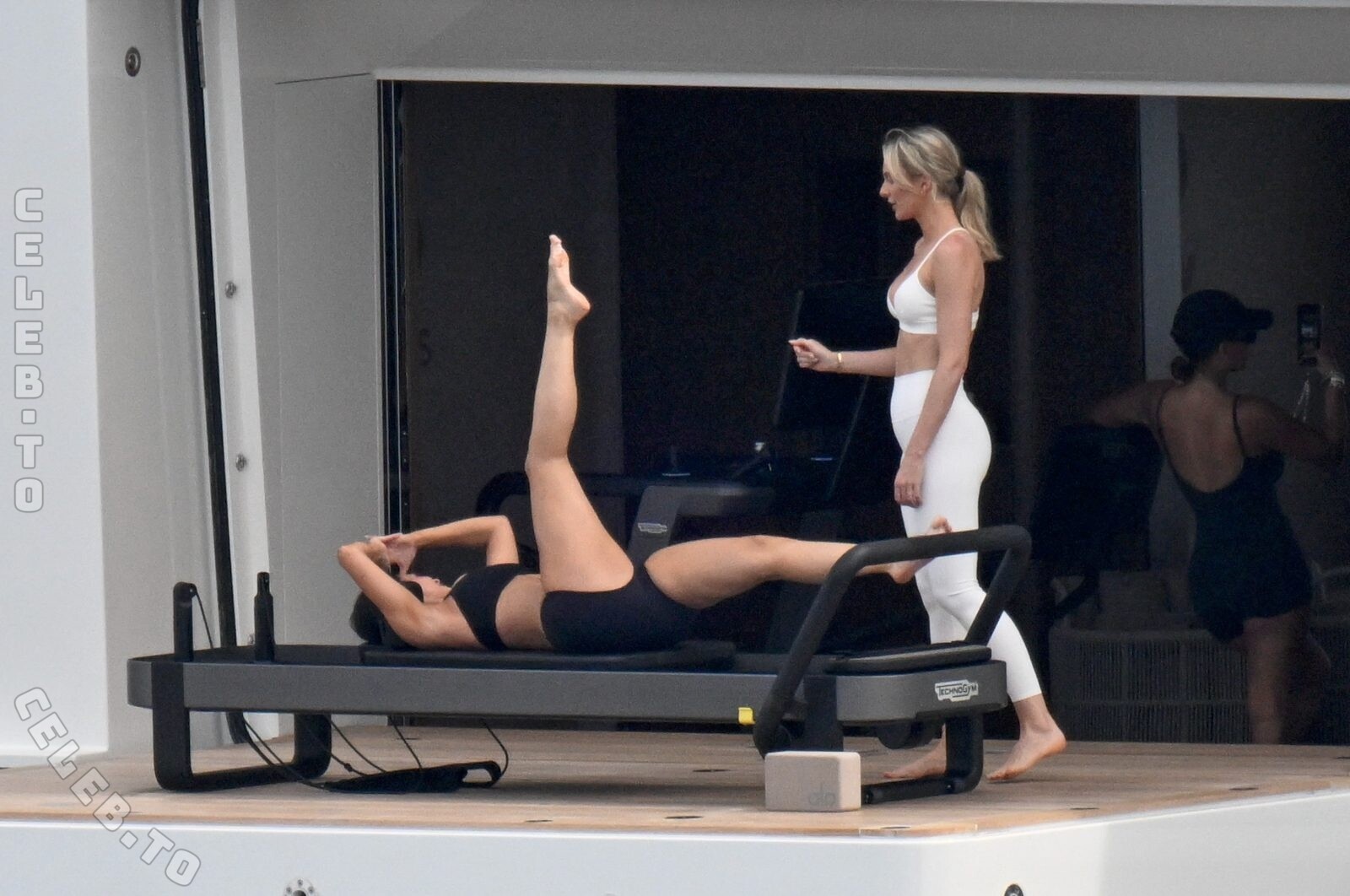 Kylie jenner leaked pics