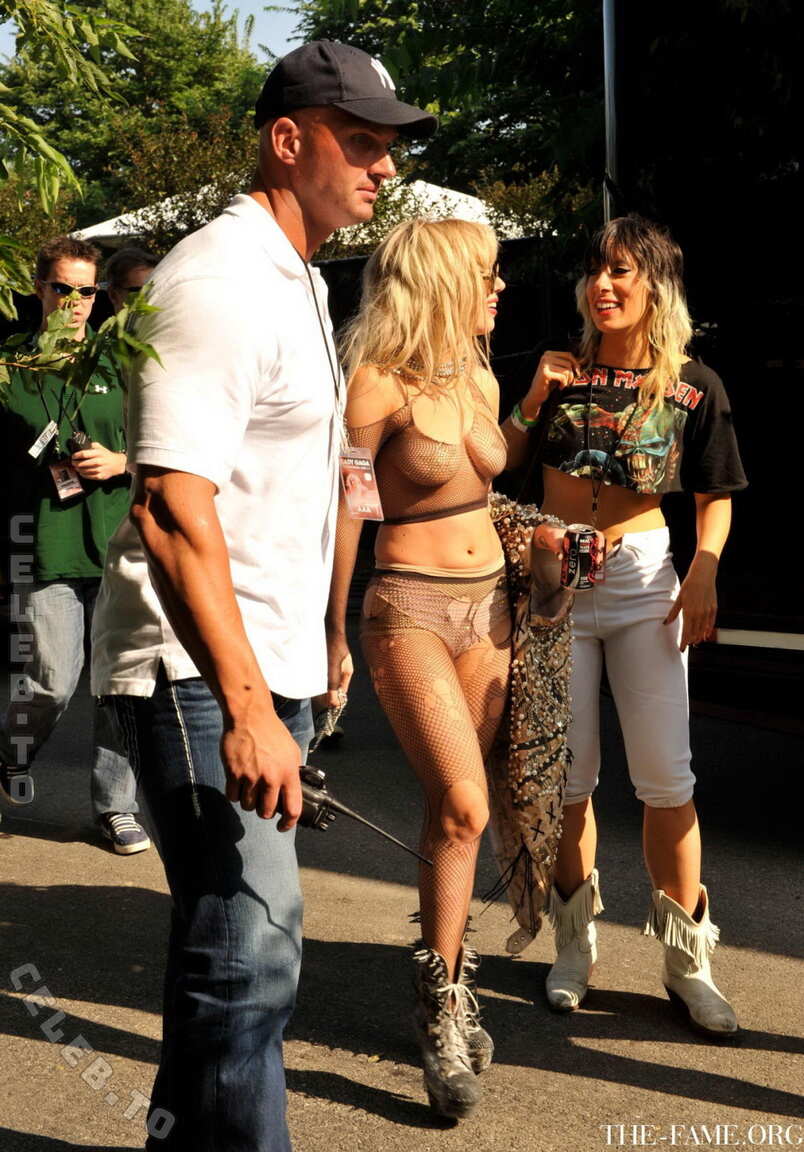 Lady Gaga legs