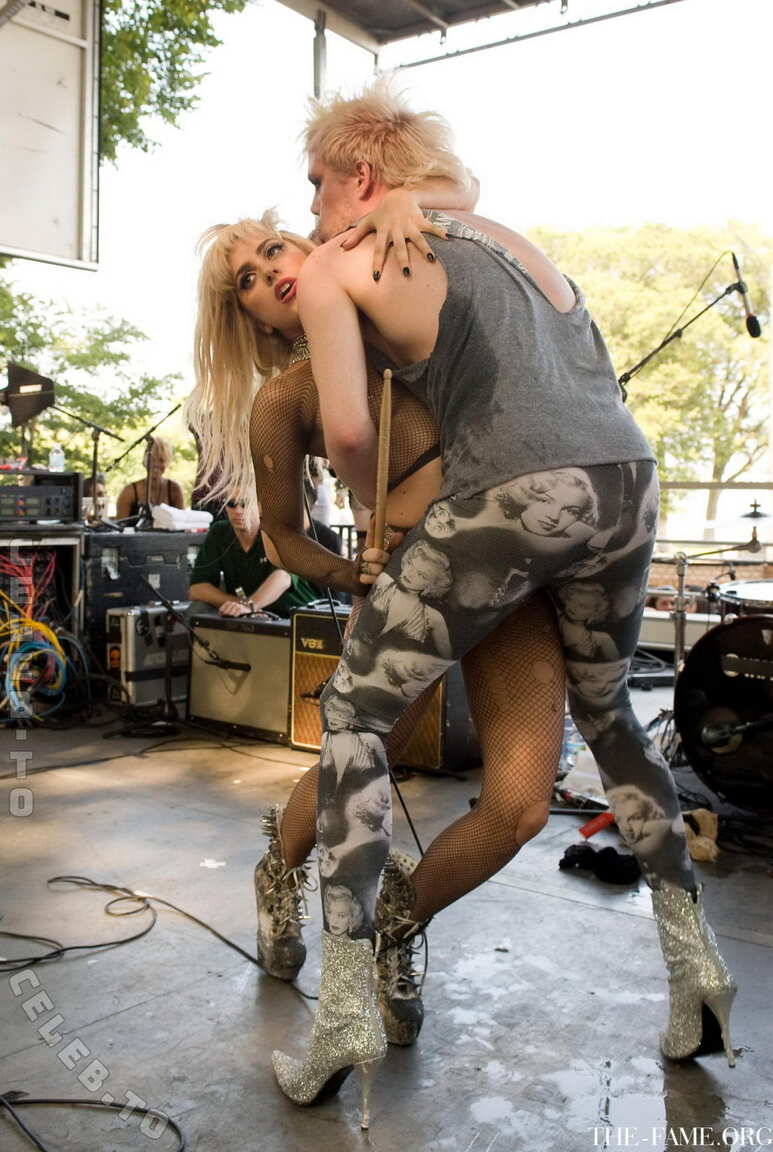 Lady Gaga legs
