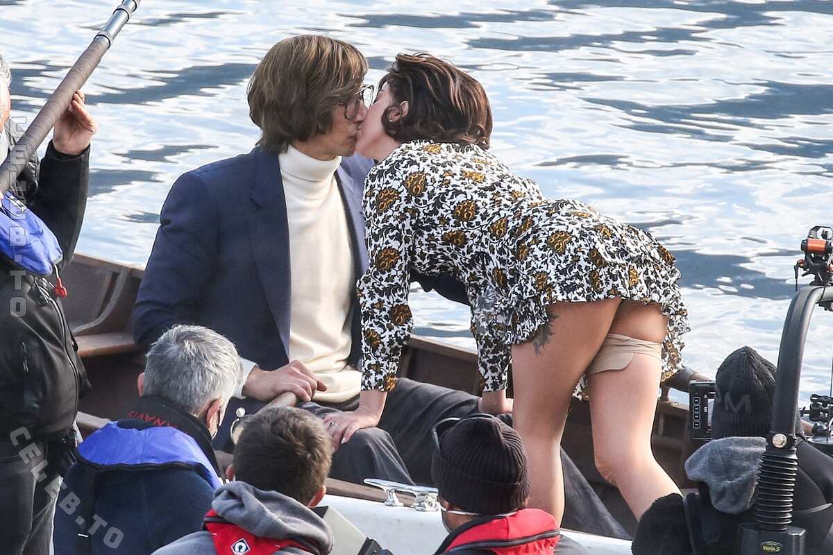 Lady Gaga butts
