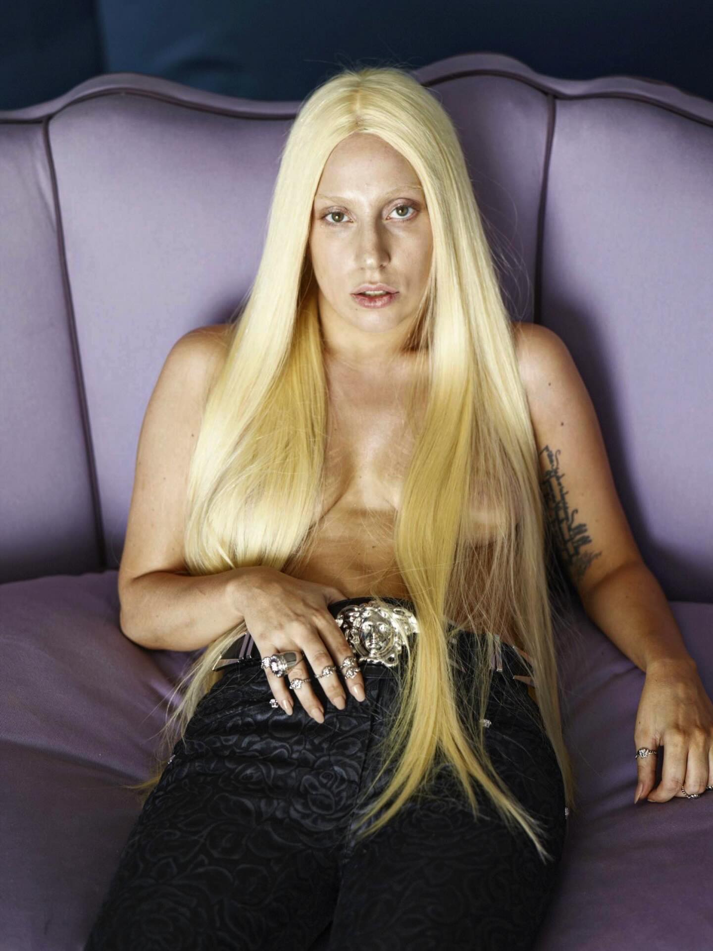 Lady Gaga nude leaked photos