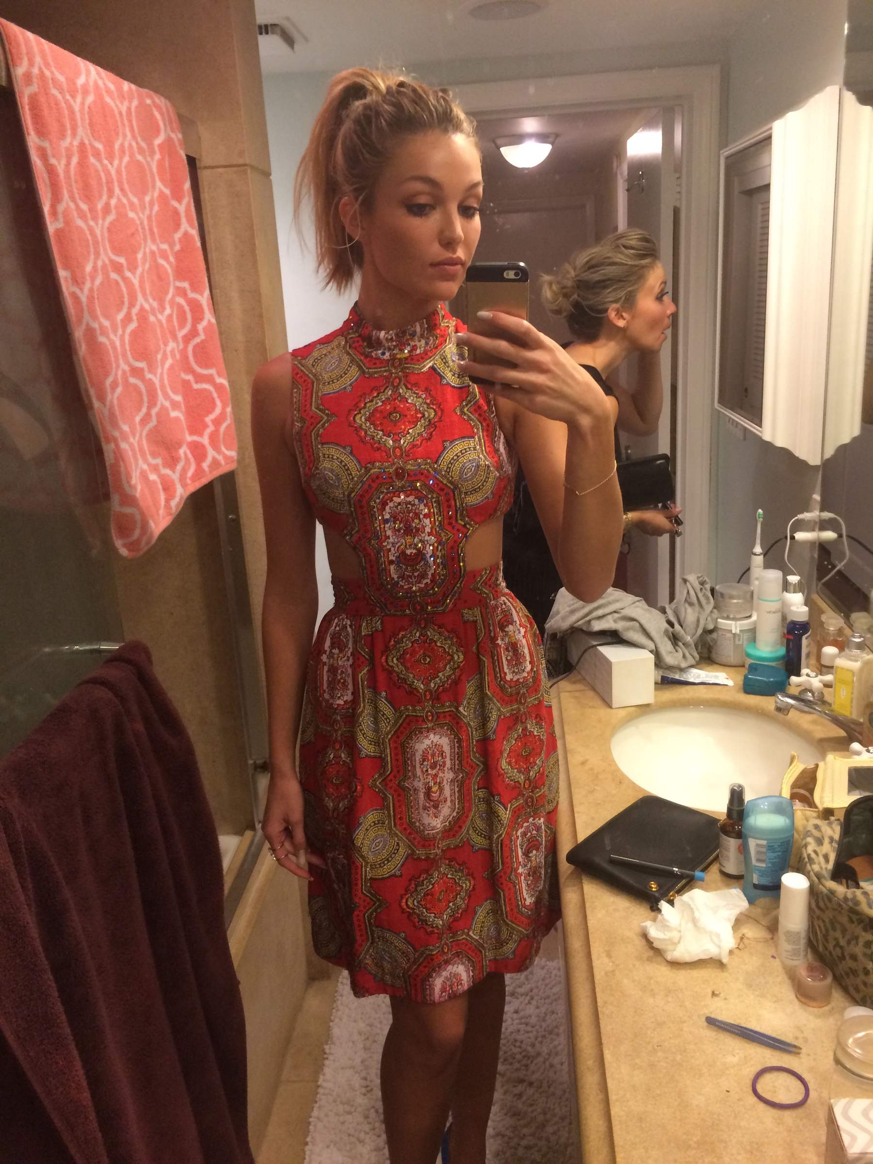Lili Simmons legs