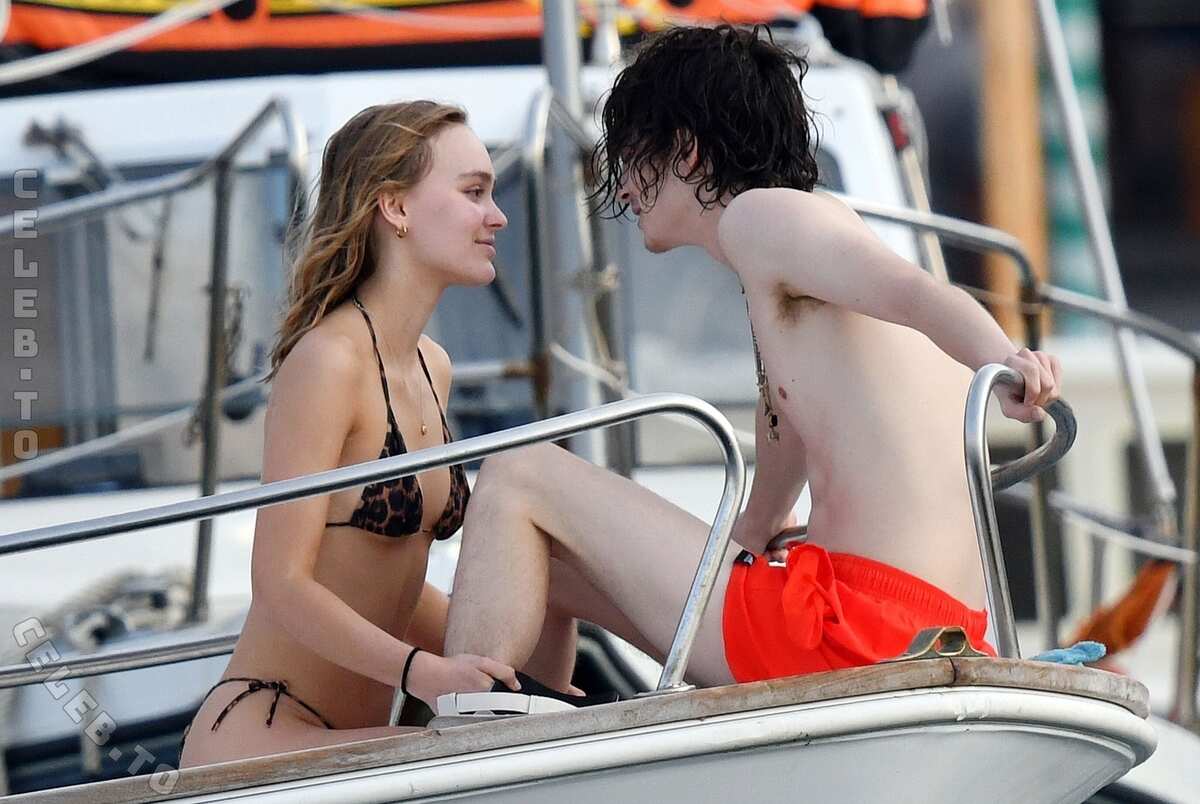 Lily-Rose Depp Nude Ass Compilation From "The Idol" S01E05