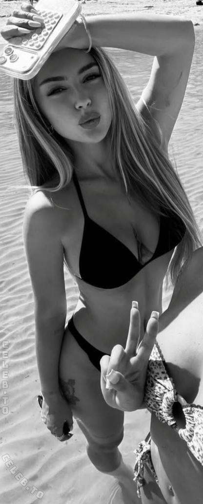 linuschka Nude Leaks OnlyFans  - Leaked Models