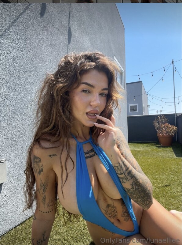 Lunaelliee OnlyFans Leaks (20 Photos) - NudoStar