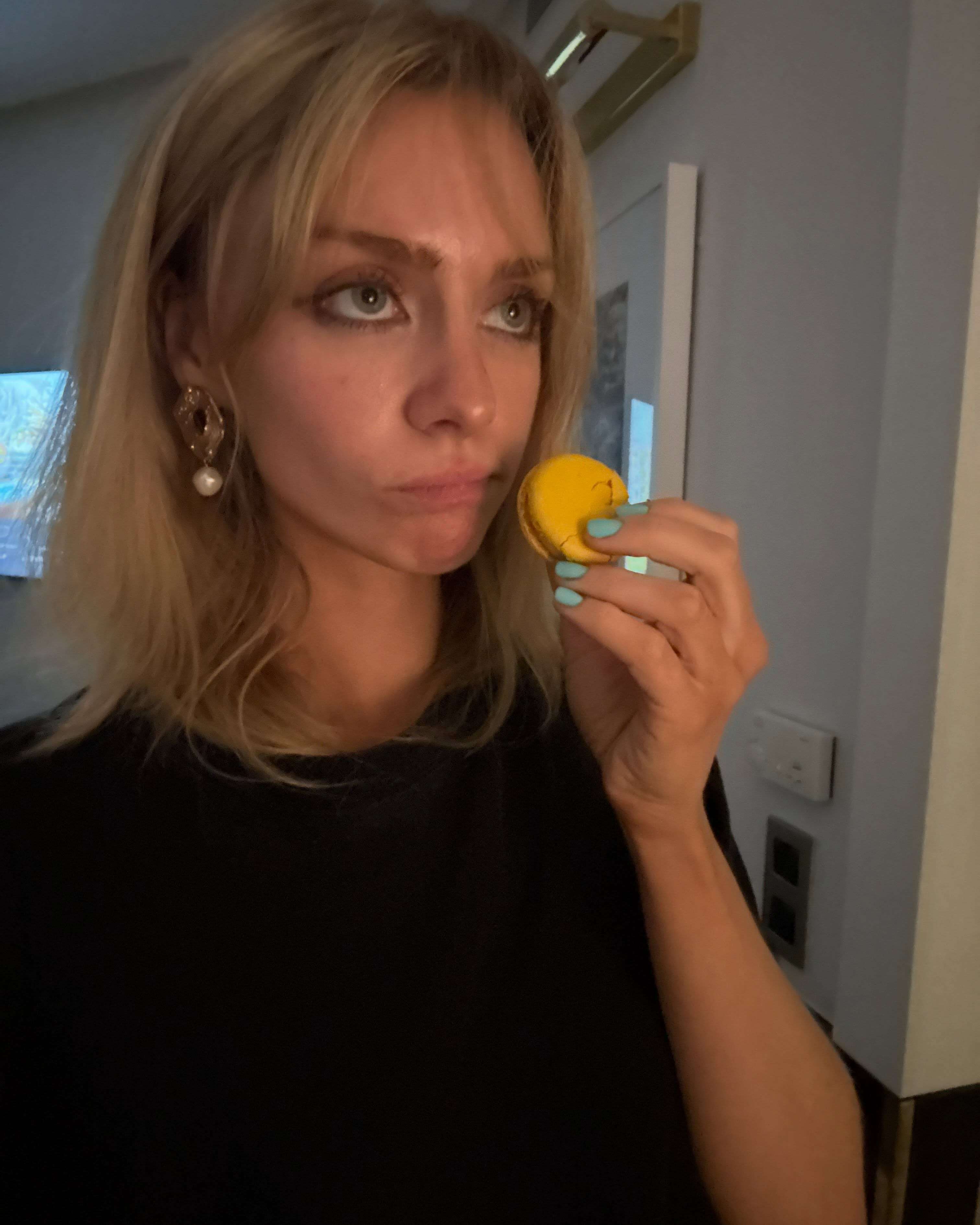 Maddie Phillips Nude Selfie Photos Released