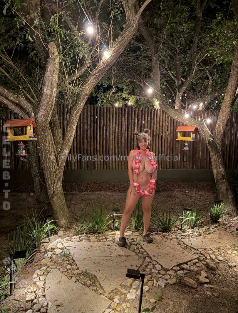 Mady Gio Lesbian Onlyfans Vibrator Play Nude Video