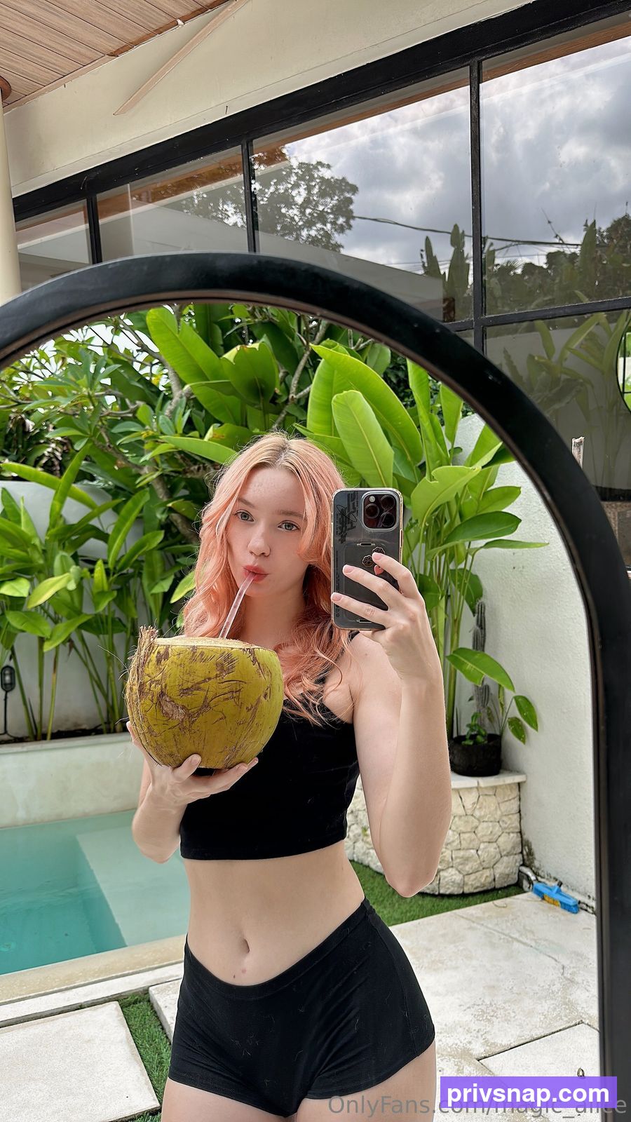 Magic_Alice Nude - Little Nsfw Photos