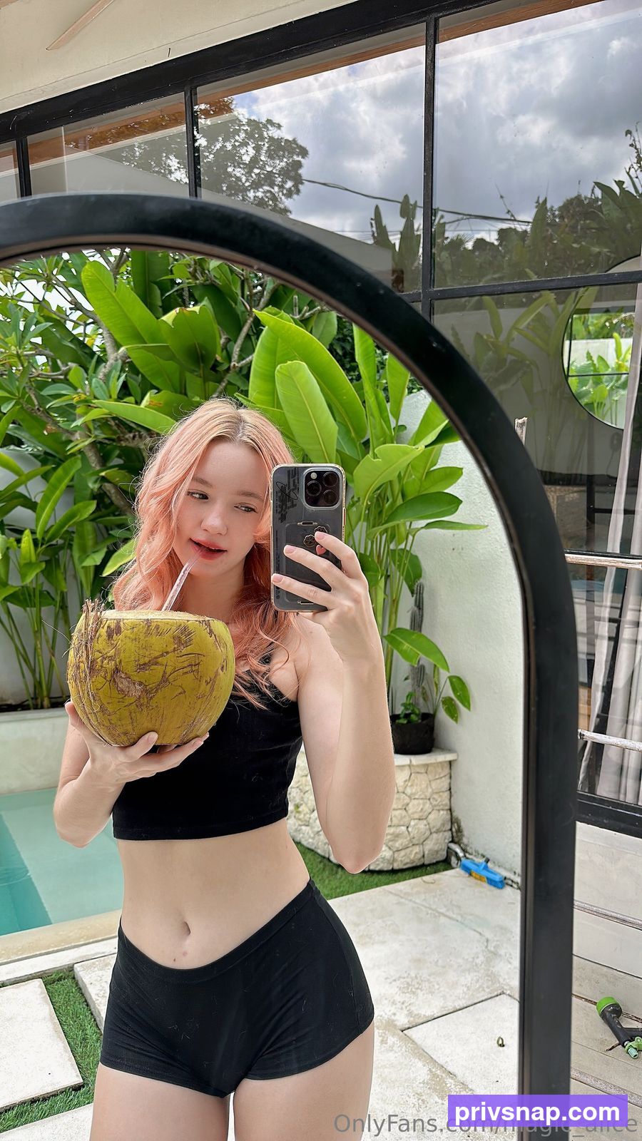 Magic_Alice Nude - Little Nsfw Photos