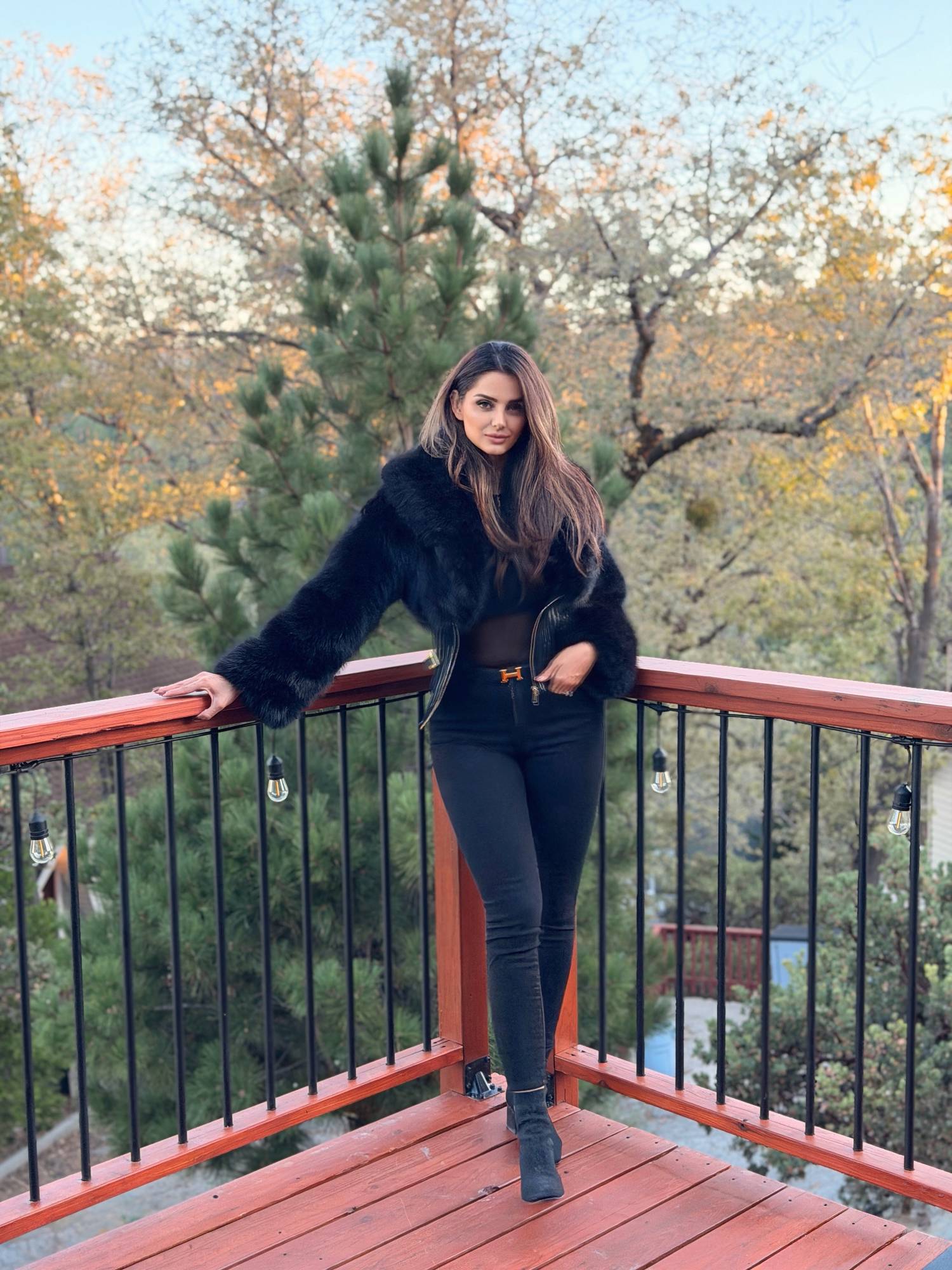 Mahlagha Jaberi Nude Photos and Porn Video