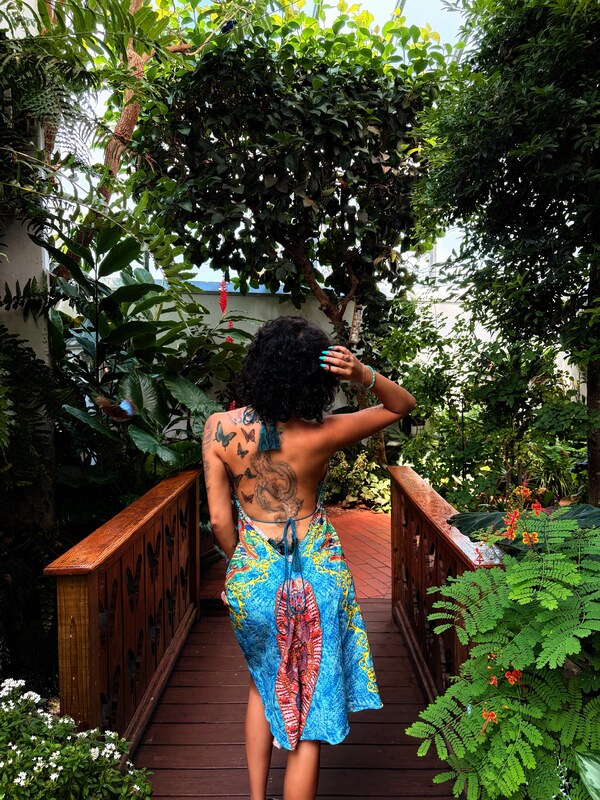 Malu Trevejo Topless OnlyFans (6 Photos)