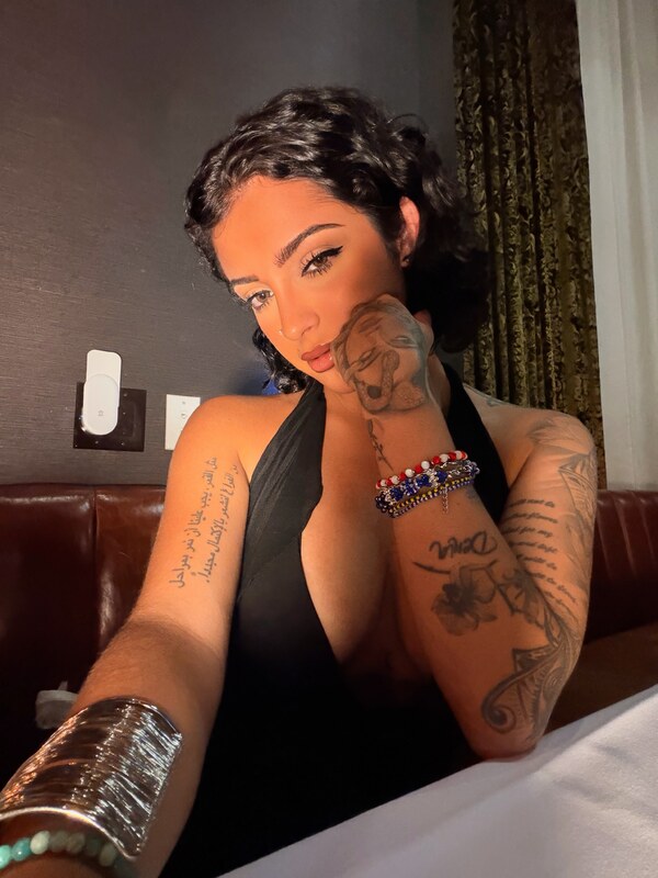 Malu Trevejo Nude Handbra Teasing Onlyfans Set Leaked - Influencers GoneWild