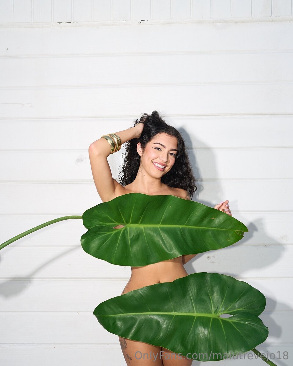 Malu Trevejo Nude Latina - Malutrevejomusic Nude Videos Latina