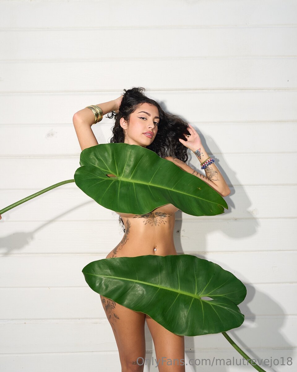 Malu Trevejo Nude Latina - Malutrevejomusic Nude Videos Latina