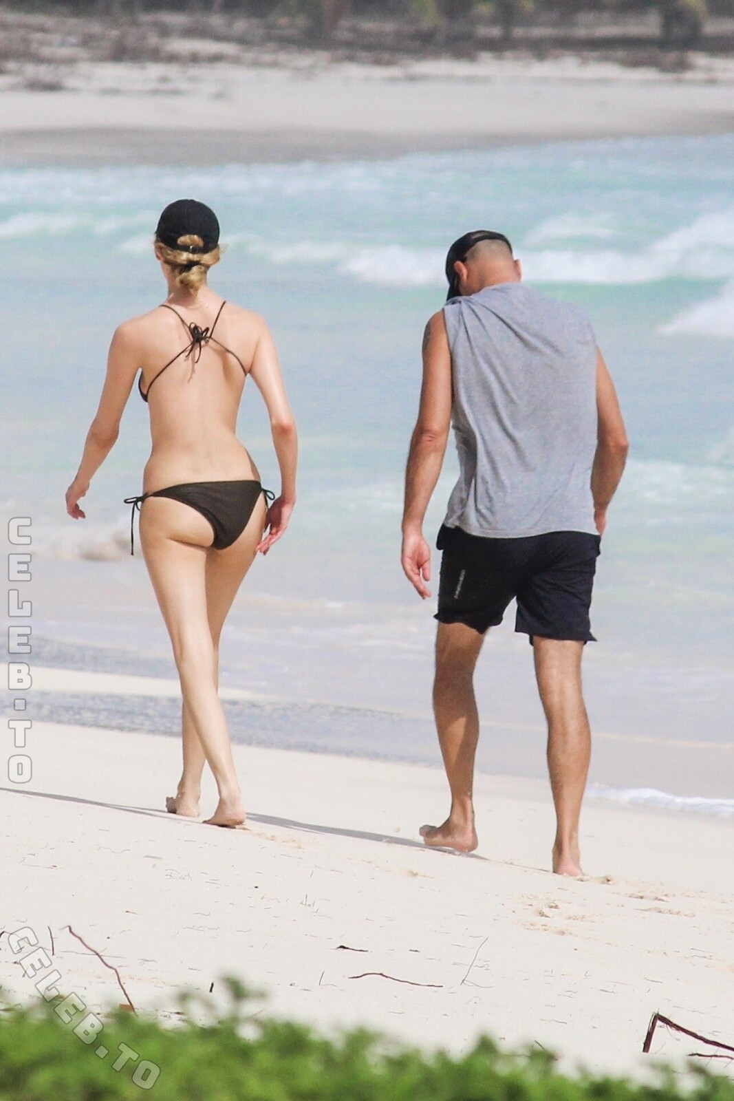 Martha Hunt butts