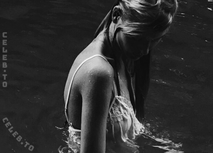 Martha hunt nude