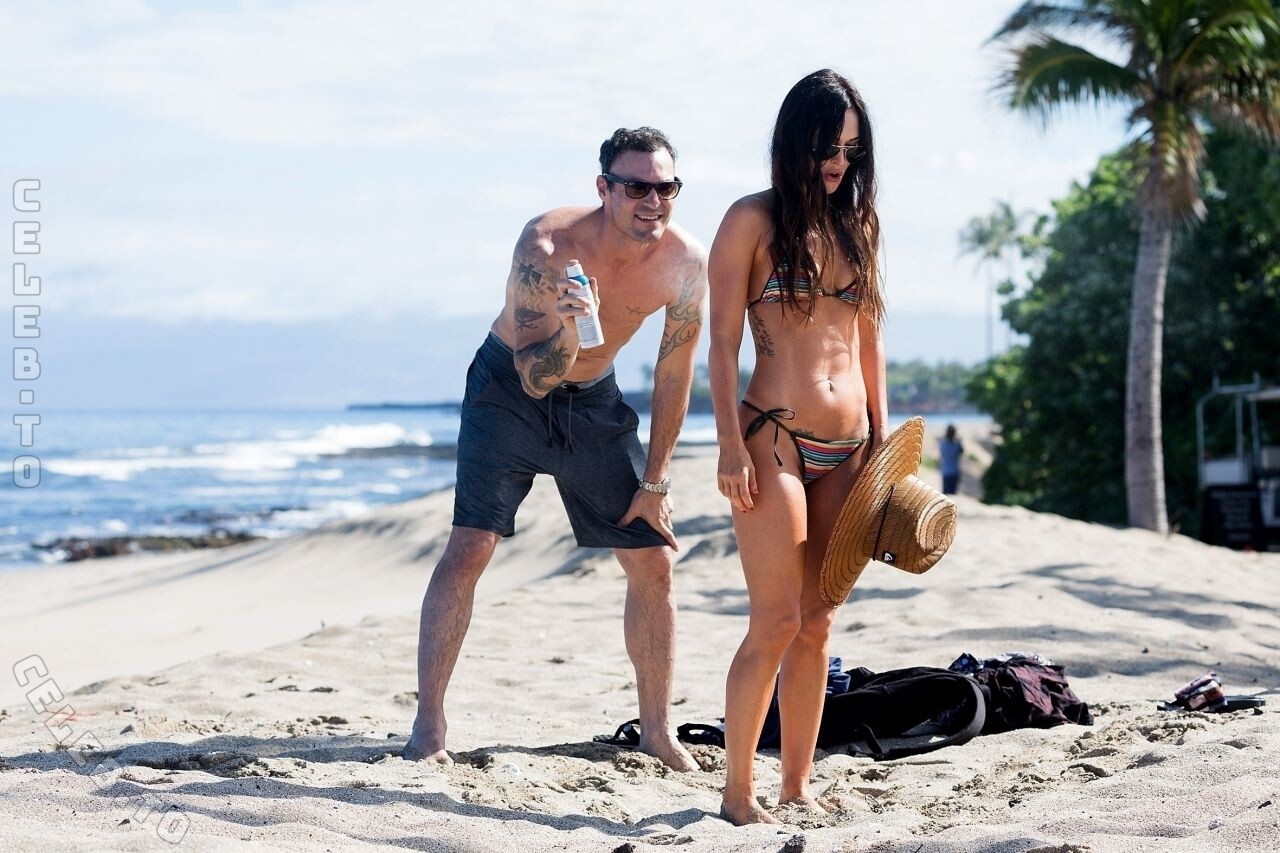 Megan Fox butts