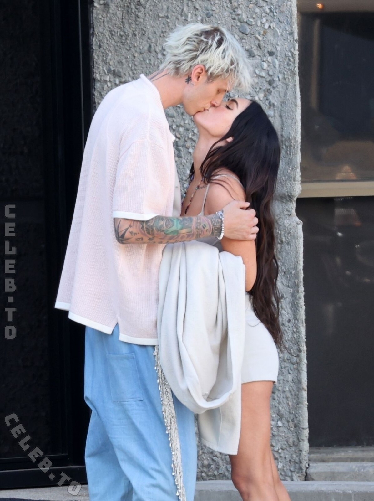 Megan Fox hands