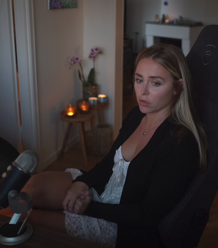 Melina Goransson Nude Valentine’s Day Tease Fansly Set Leaked - Influencers GoneWild