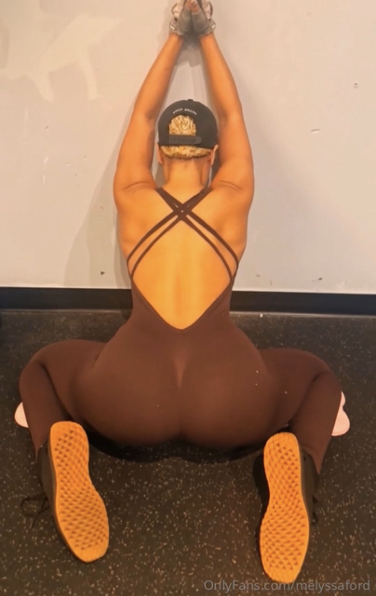 Melyssa Ford hands