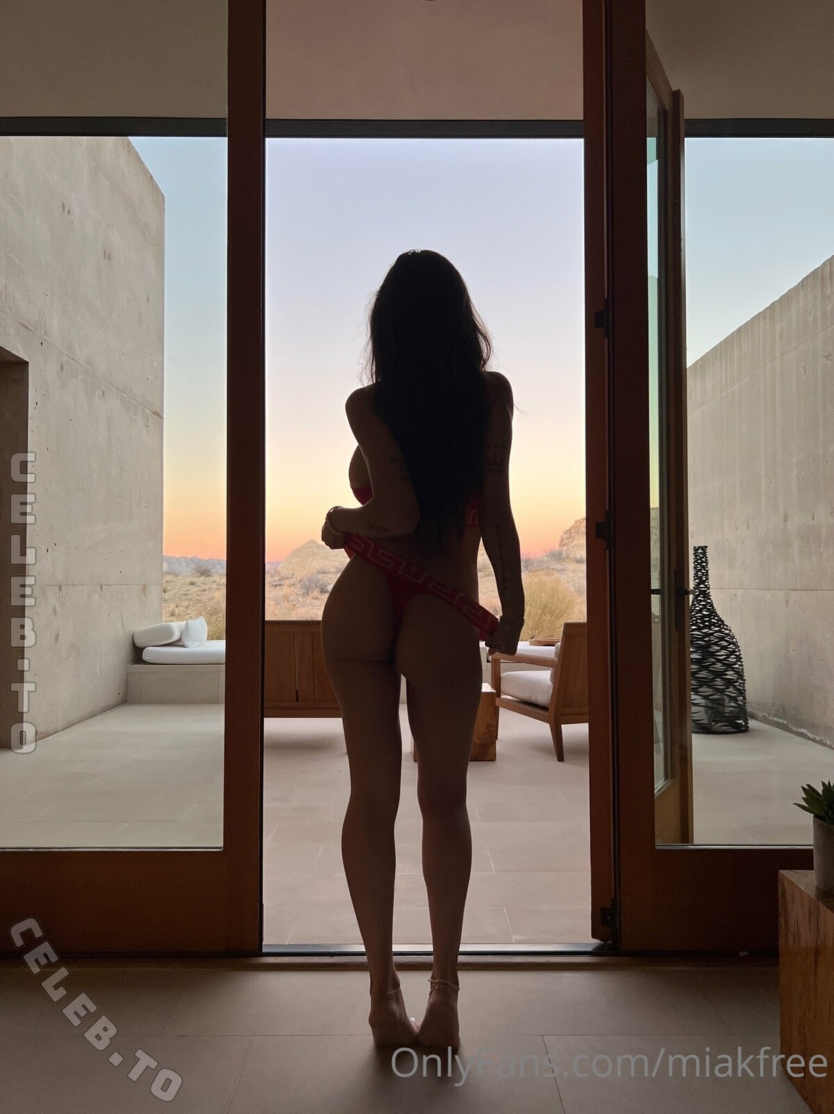 Mia Khalifa Nude Shower Shaving OnlyFans Video Leaked - Influencers GoneWild