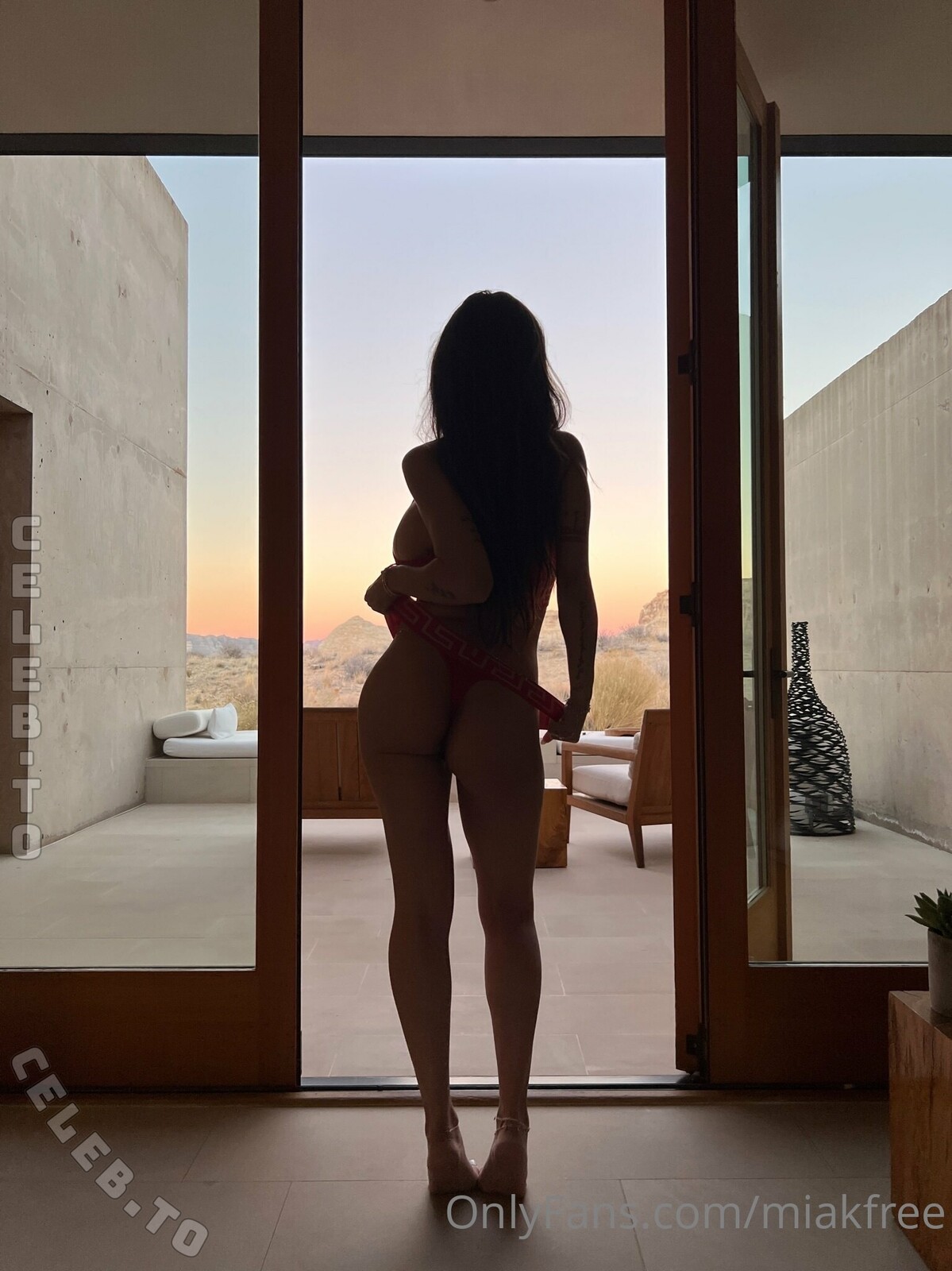 Mia Khalifa Nude Shower Shaving OnlyFans Video Leaked - Influencers GoneWild