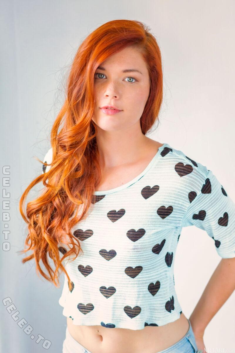 Mia-sollis Naked (11 Photos) - LeakedModels