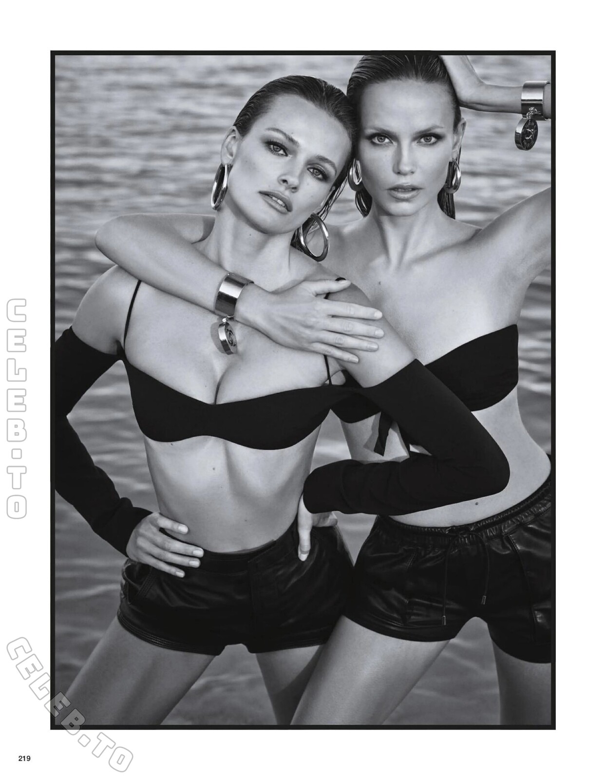 Natasha Poly hands