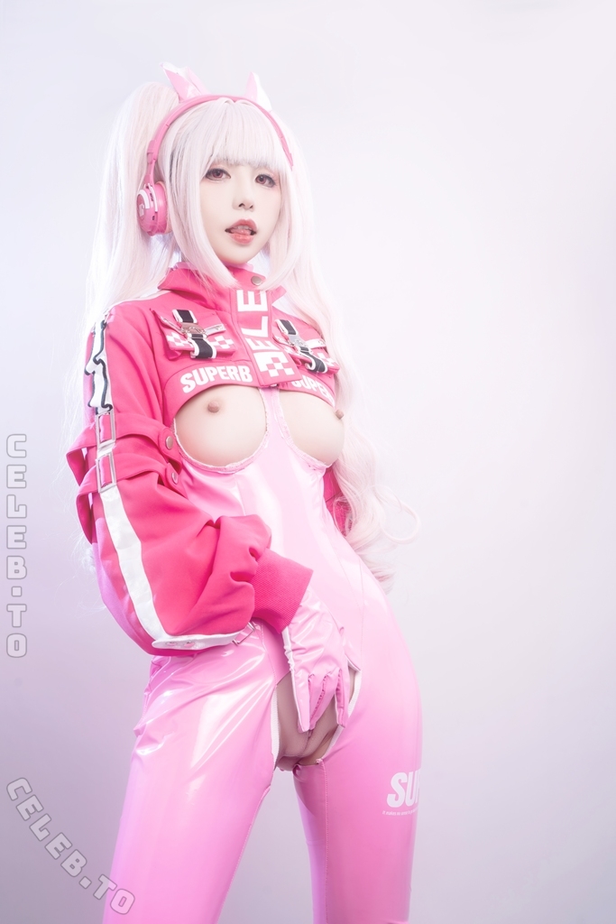 Nekokoyoshi / kumicho_cat / nekososto / 喵小吉 / 爆机少女 喵小吉 Nude Leaks OnlyFans  - Leaked Models