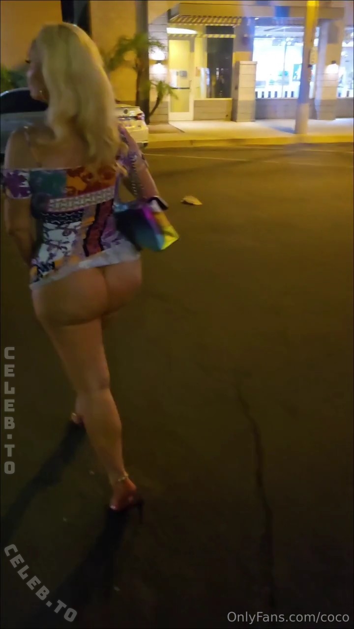 Nicole Coco Austin Nude OnlyFans (11 Photos)