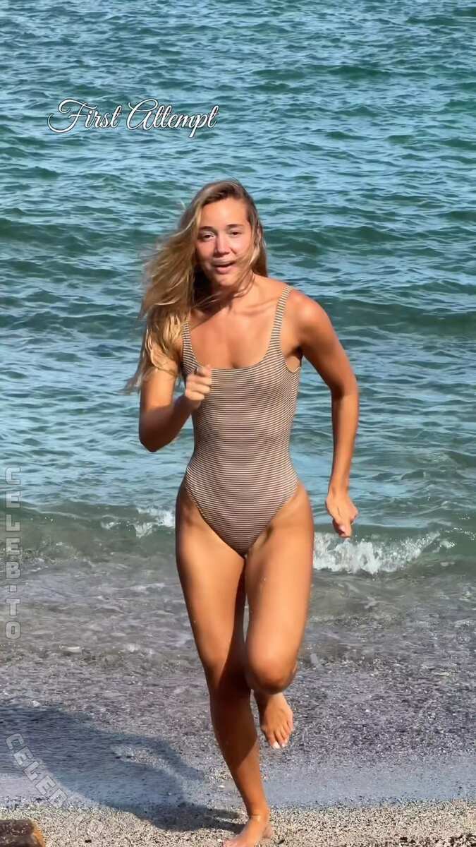 Olivia Ponton Nude Teen - Iamoliviaponton Celebrities Leaked Naked Pics