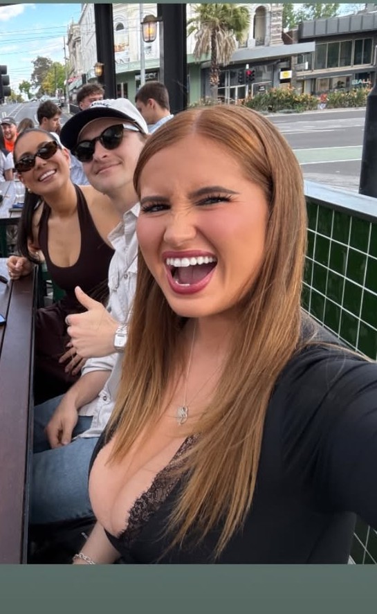 Olivia Rose hands