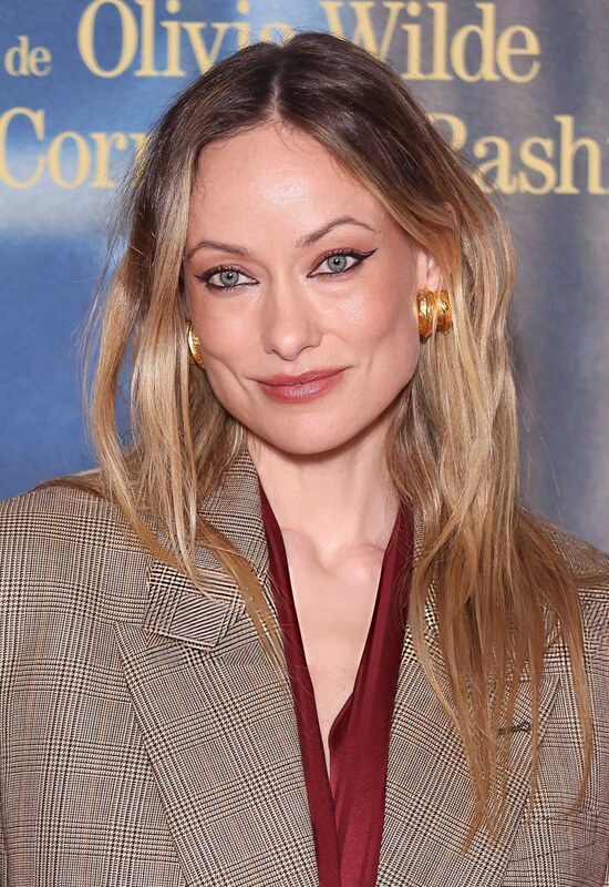 Olivia Wilde Sexy (8 Pics + Video)