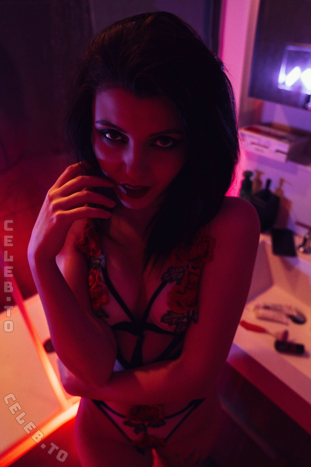Olyashaa / olyashaasaxon Nude Leaks OnlyFans  - Leaked Models