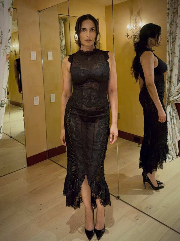 Padma Lakshmi hands